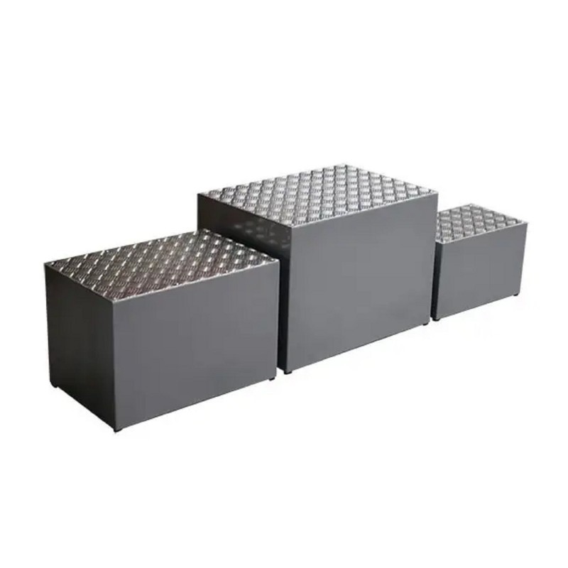 Podium metálico personalizable